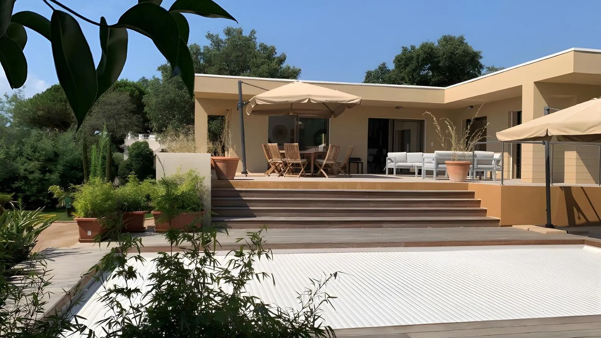 Villa Capitane Grimaud